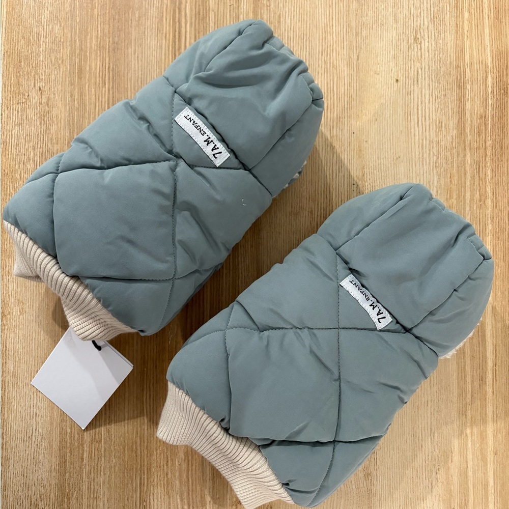 Quilted Stroller Mittens - Gray
